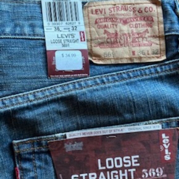 Levi's Blue Jeans - Picture 2 of 10